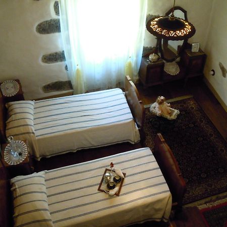 Casa Castori Panzió Macomer Szoba fotó