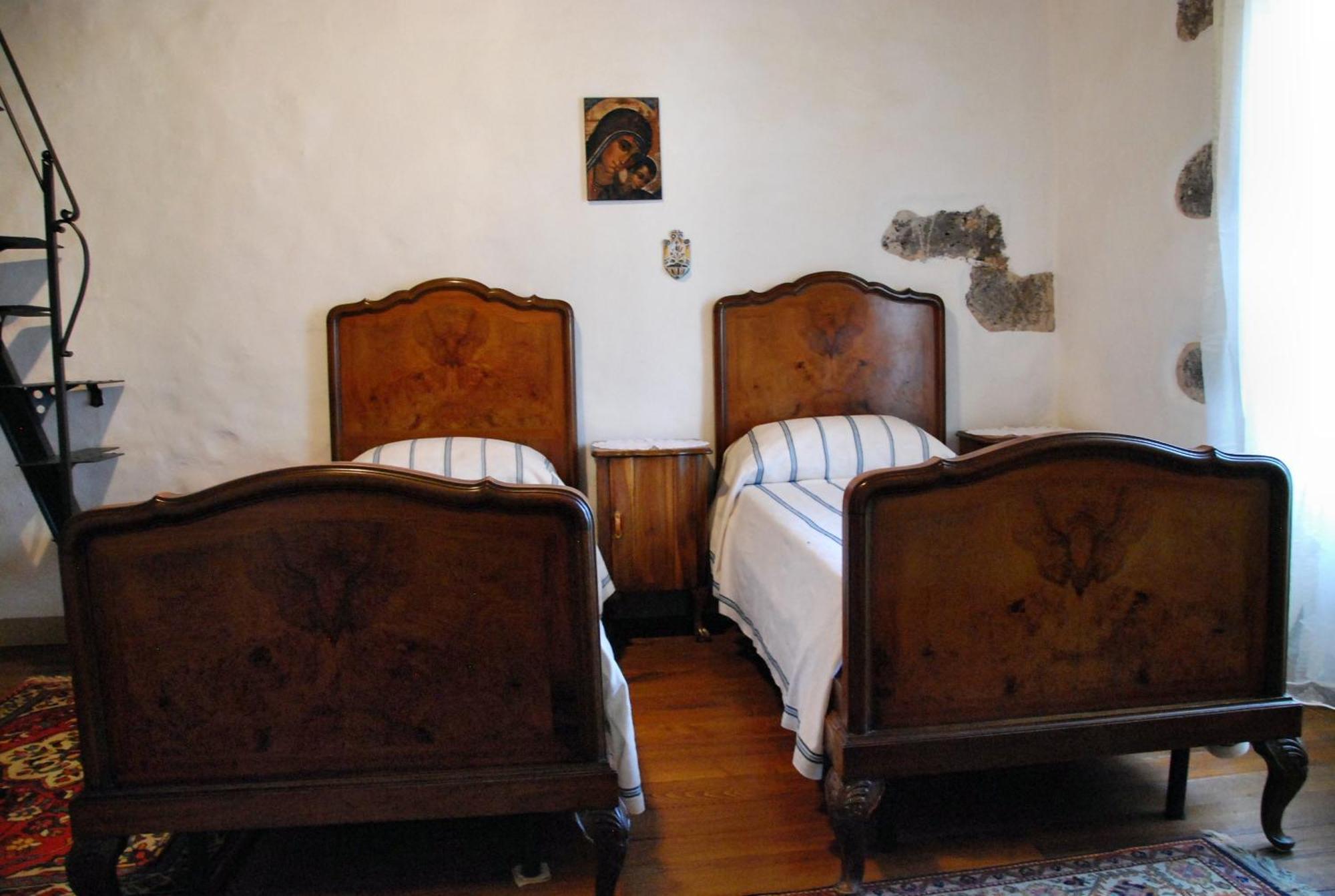 Casa Castori Panzió Macomer Szoba fotó