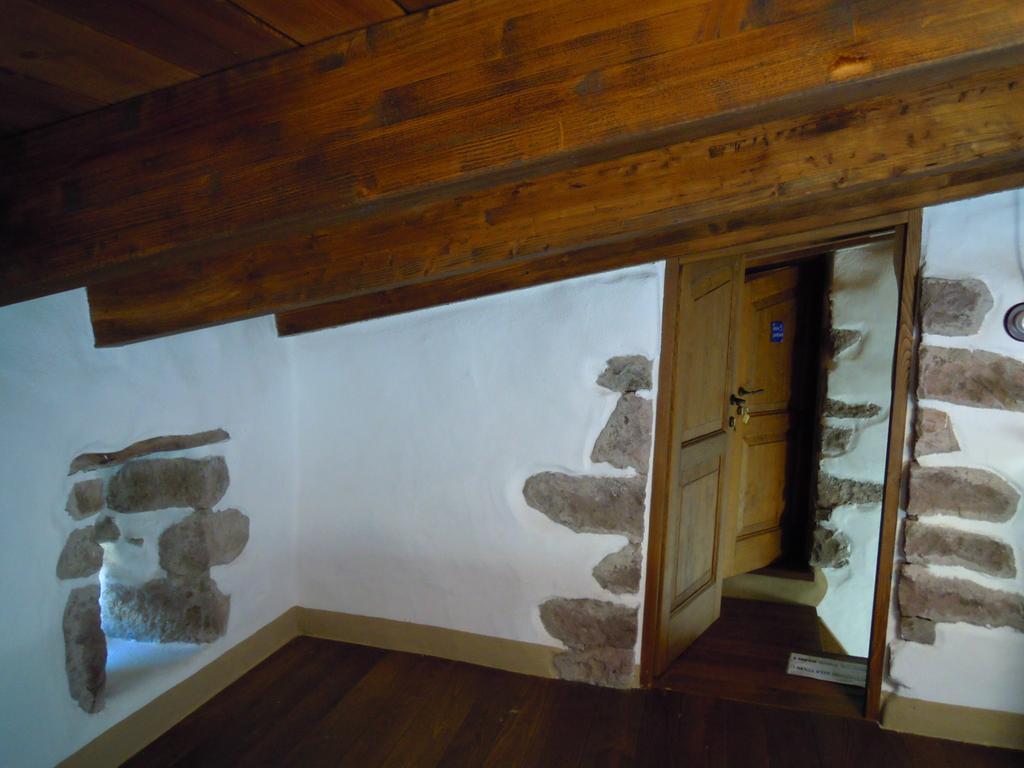 Casa Castori Panzió Macomer Szoba fotó