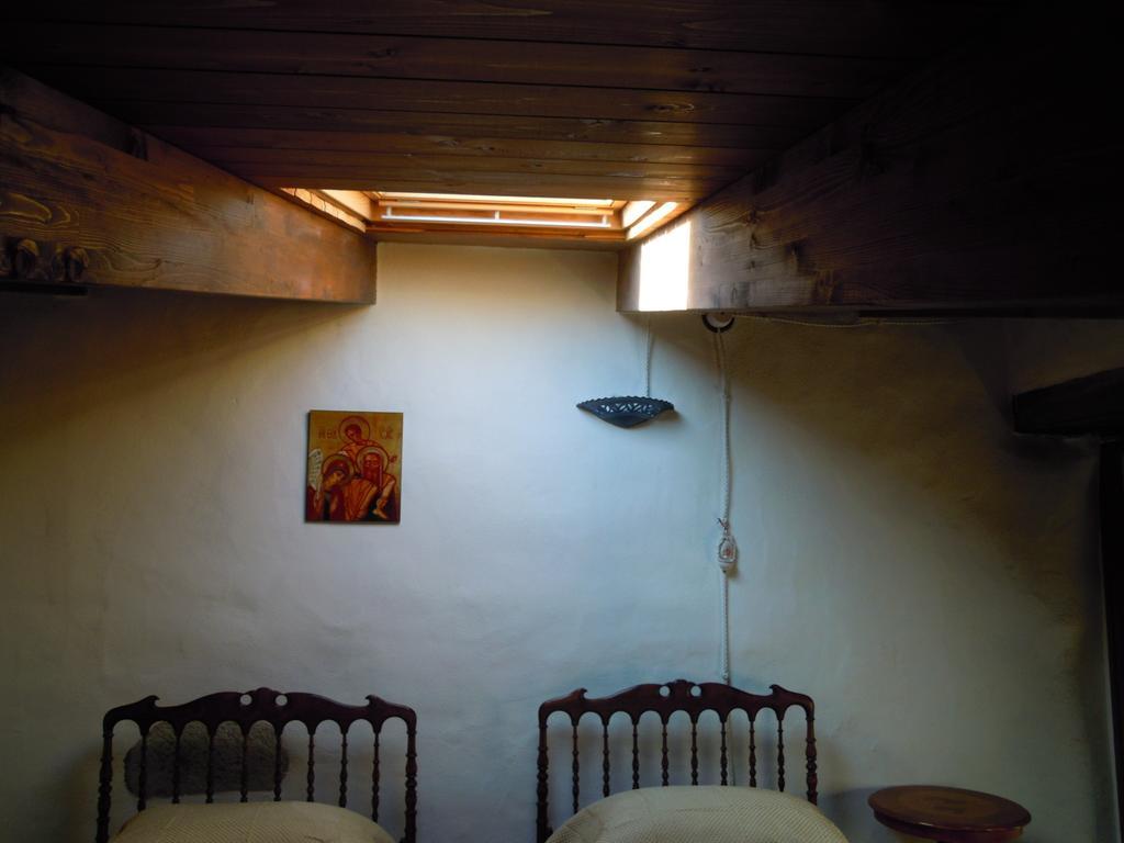 Casa Castori Panzió Macomer Szoba fotó