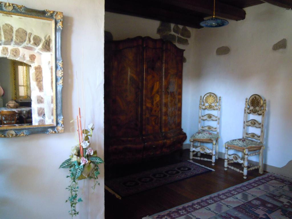 Casa Castori Panzió Macomer Kültér fotó