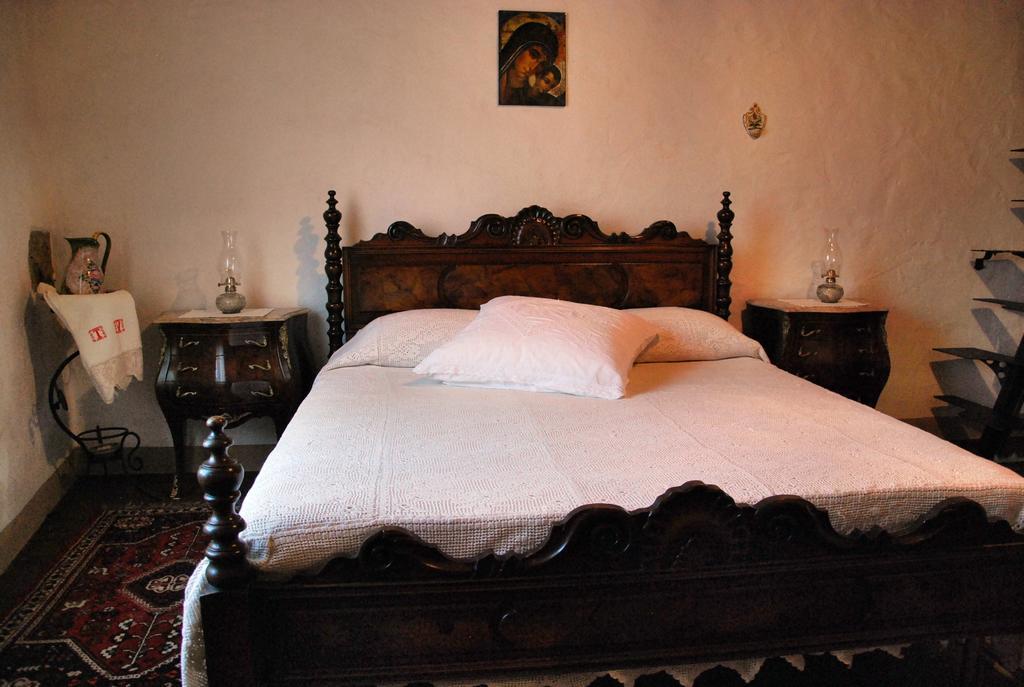 Casa Castori Panzió Macomer Szoba fotó
