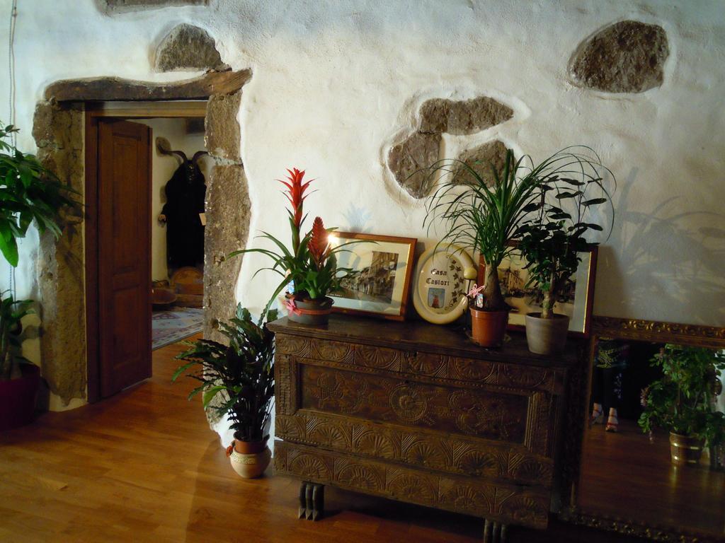 Casa Castori Panzió Macomer Kültér fotó